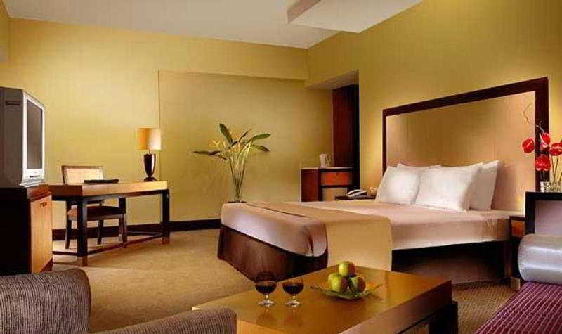 Hotel Santika Premiere Семаранг Экстерьер фото