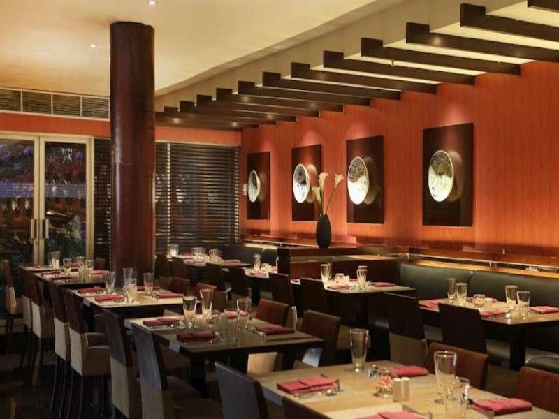 Hotel Santika Premiere Семаранг Экстерьер фото